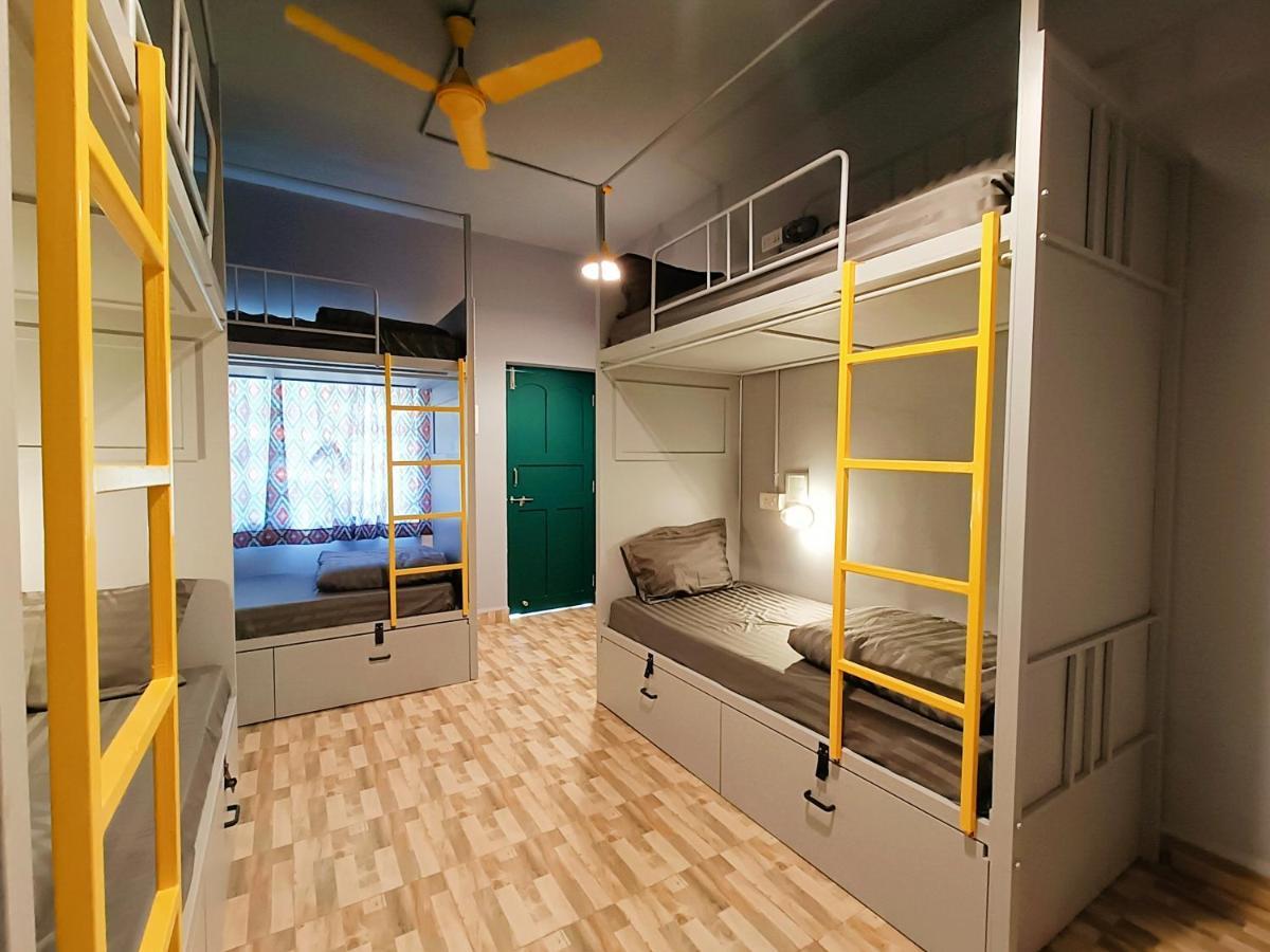 Whoopers Hostel Anjuna, Goa Εξωτερικό φωτογραφία